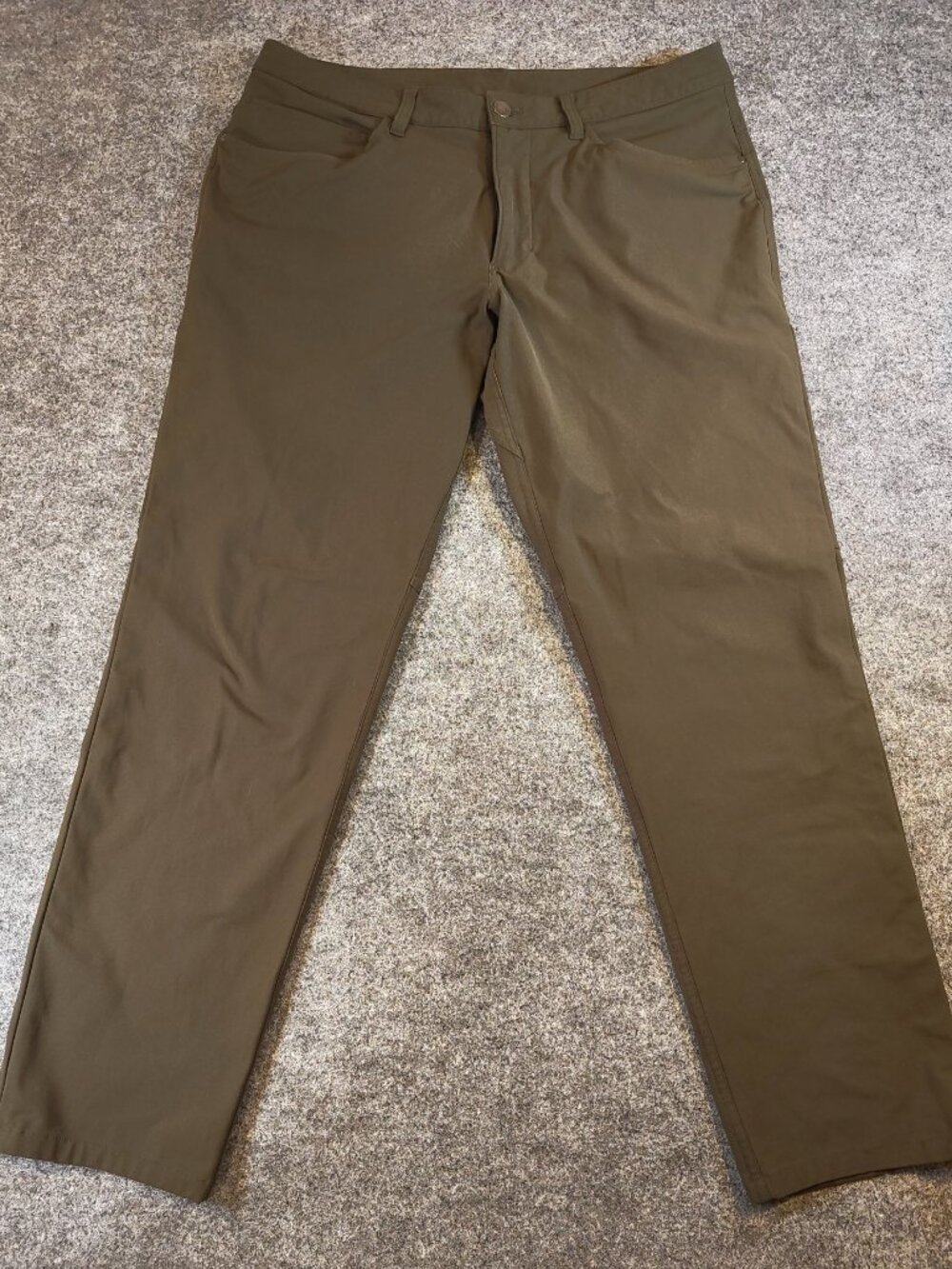 Lululemon Men’s ABC Pants Olive Green Size 34